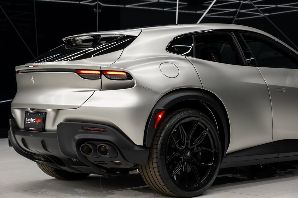 Used 2024 Ferrari Purosangue image 17