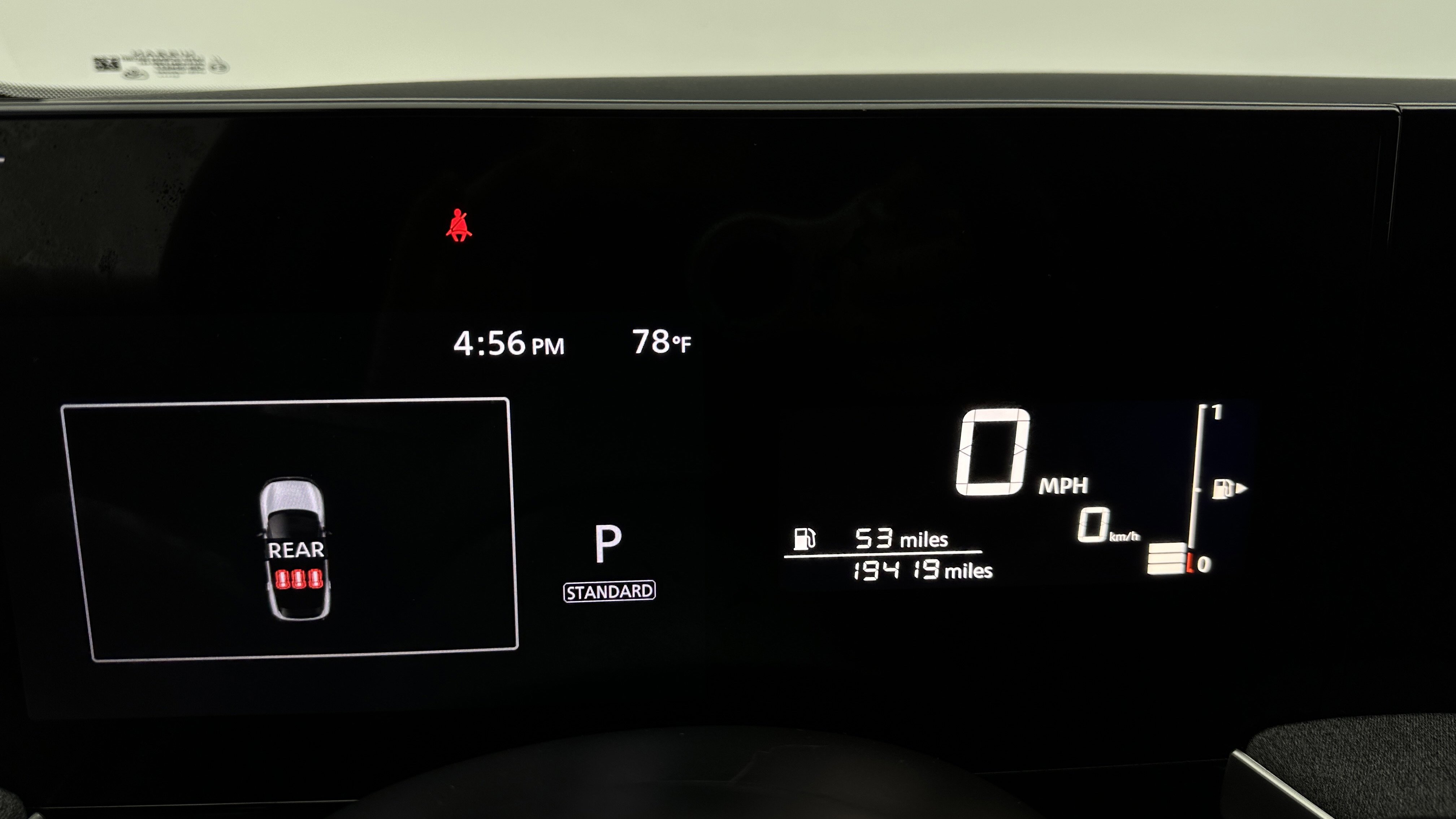 Used 2025 Nissan Kicks SV w/ Charging Package FWD image 14