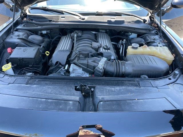 Used 2016 Dodge Challenger R/T Scat Pack w/ Leather Interior Group RWD image 42