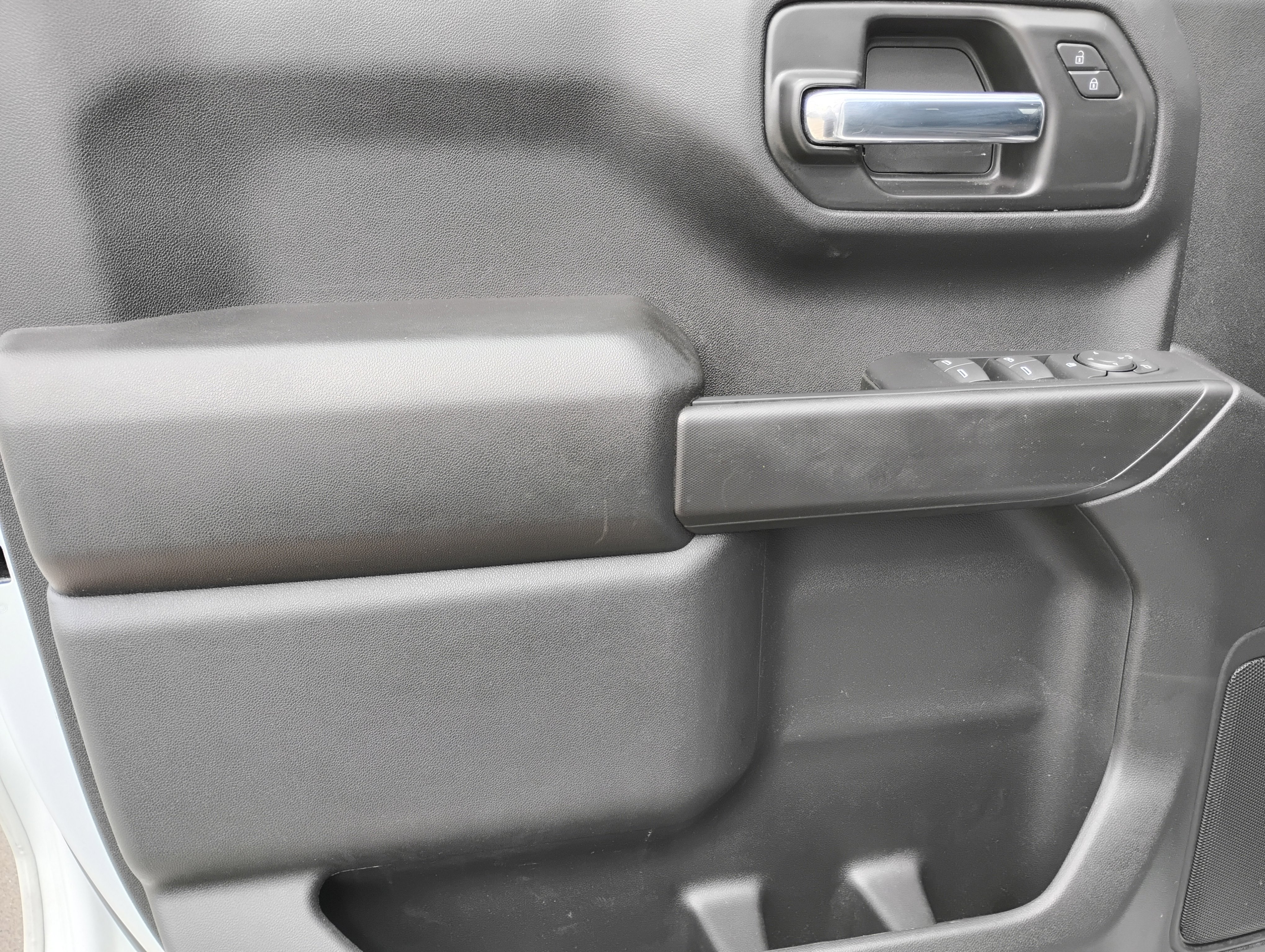 Used 2022 Chevrolet Silverado 1500 Custom AWD/4WD image 15