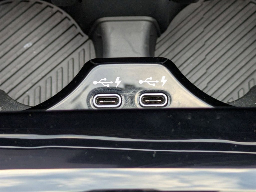 Used 2024 BMW i5 M60 w/ Premium Package image 31