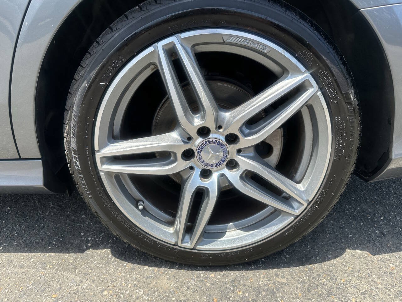 Used 2017 Mercedes-Benz E 300 4MATIC image 20