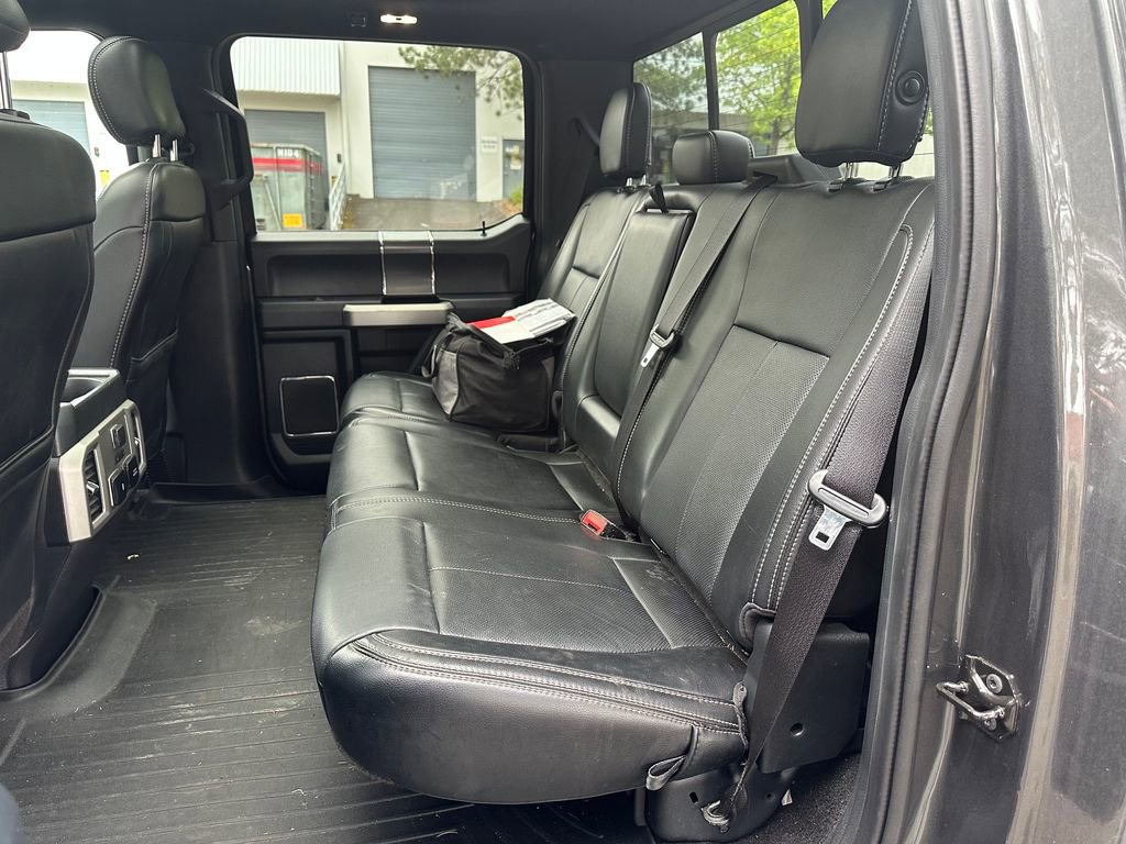 Used 2019 Ford F150 Lariat w/ Equipment Group 502A Luxury AWD/4WD image 17