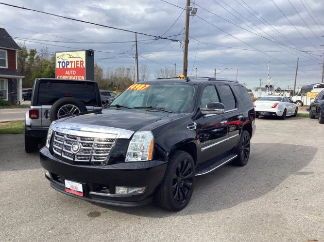 Used 2011 Cadillac Escalade Base w/ Touring Package image 1