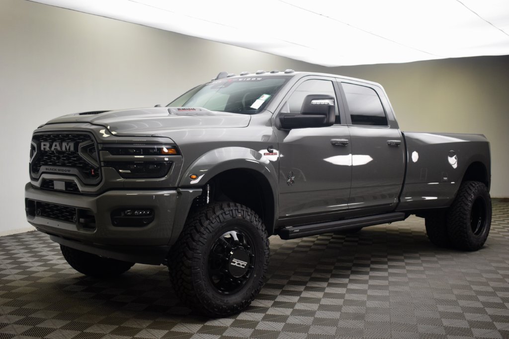 New 2026 RAM 3500 Laramie w/ Night Edition AWD/4WD image 18