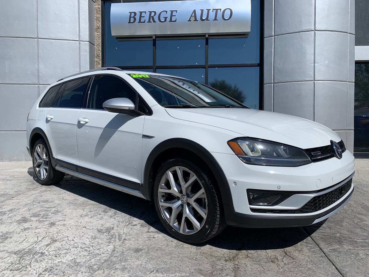 Used 2017 Volkswagen Golf Alltrack SEL