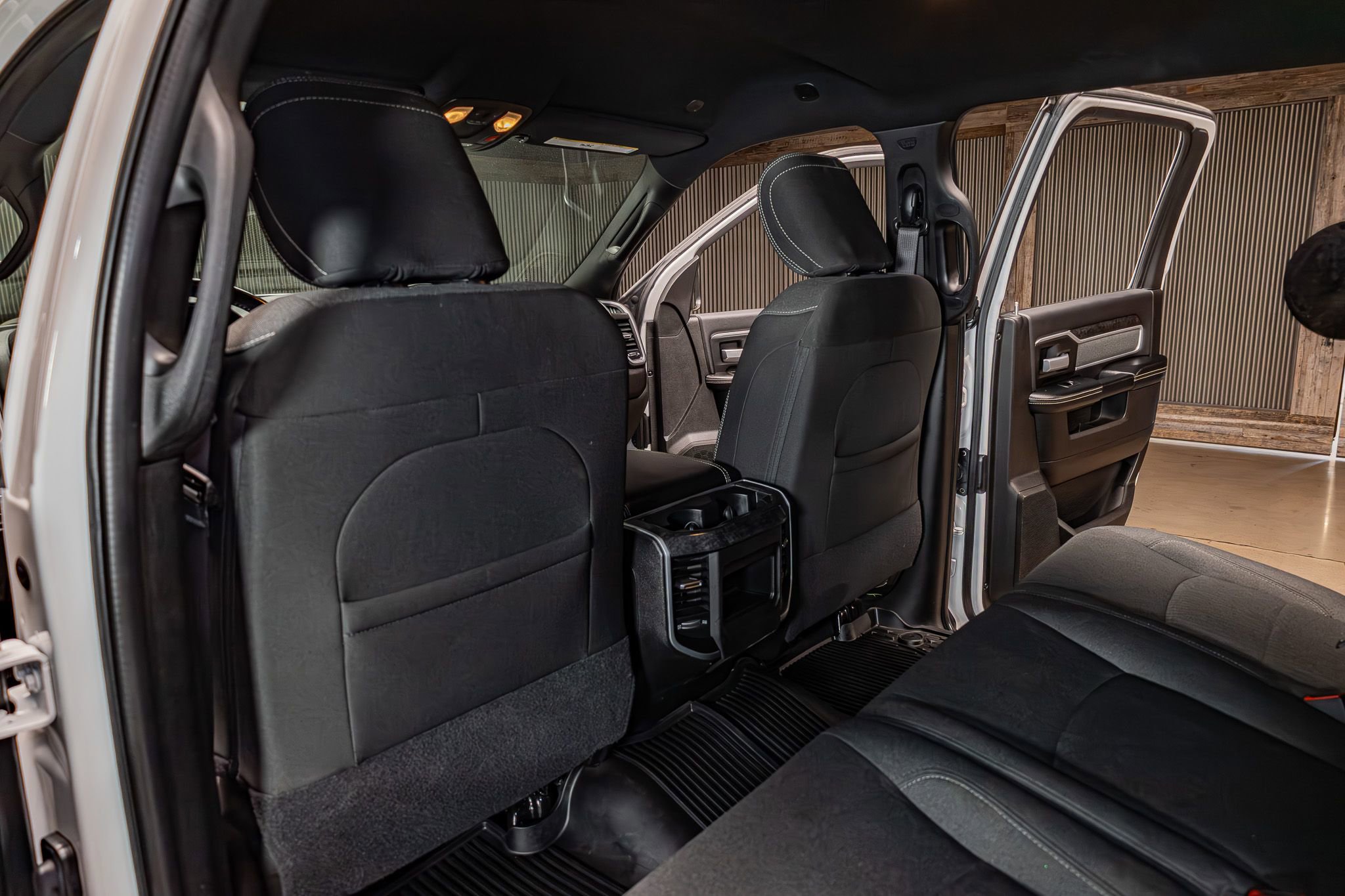 Used 2021 RAM 2500 Big Horn w/ Night Edition image 24