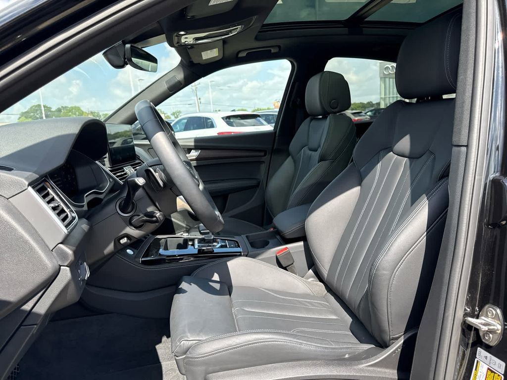 Used 2024 Audi Q5 2.0T Premium Plus w/ Premium Plus Package image 26