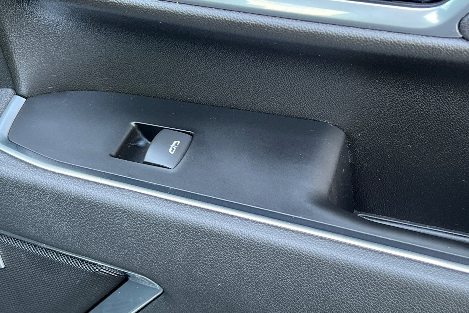 Used 2026 Chevrolet Silverado 3500 LTZ w/ LTZ Plus Package image 20