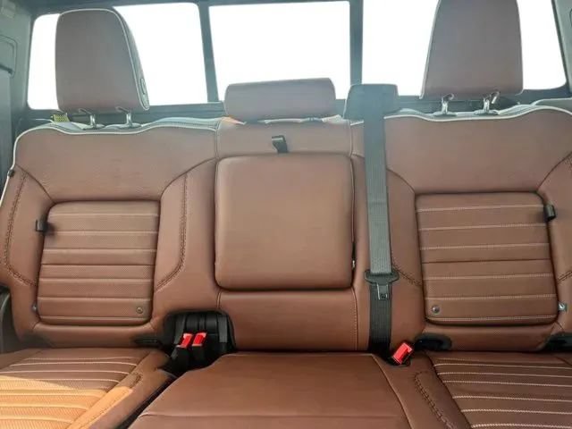 New 2026 GMC Sierra 3500 Denali Ultimate w/ LPO, Black Badging Package AWD/4WD image 18