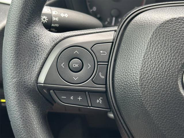 Certified 2025 Toyota Corolla LE image 32