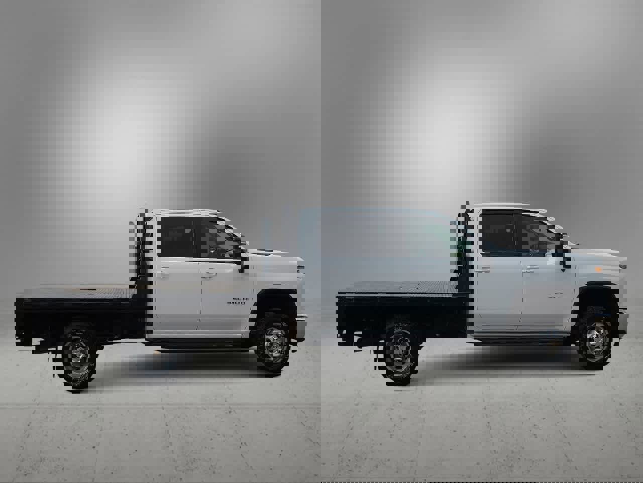 Used 2024 Chevrolet Silverado 3500 LT w/ Convenience Package image 9