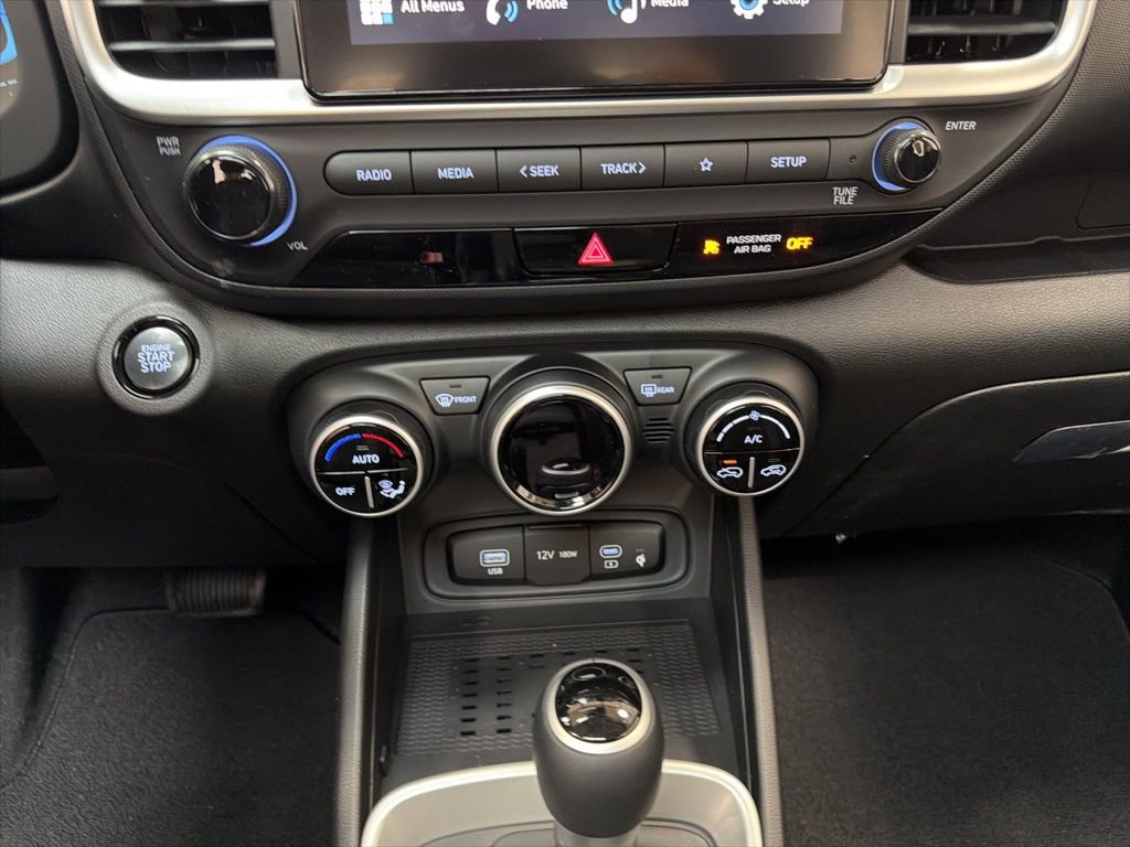 Used 2026 Hyundai Venue SEL FWD image 20