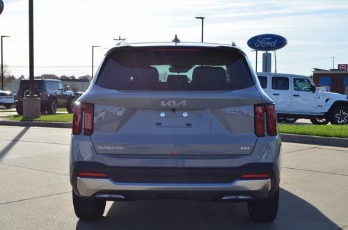 New 2026 Kia Sorento S w/ S Panoramic Sunroof Package image 23