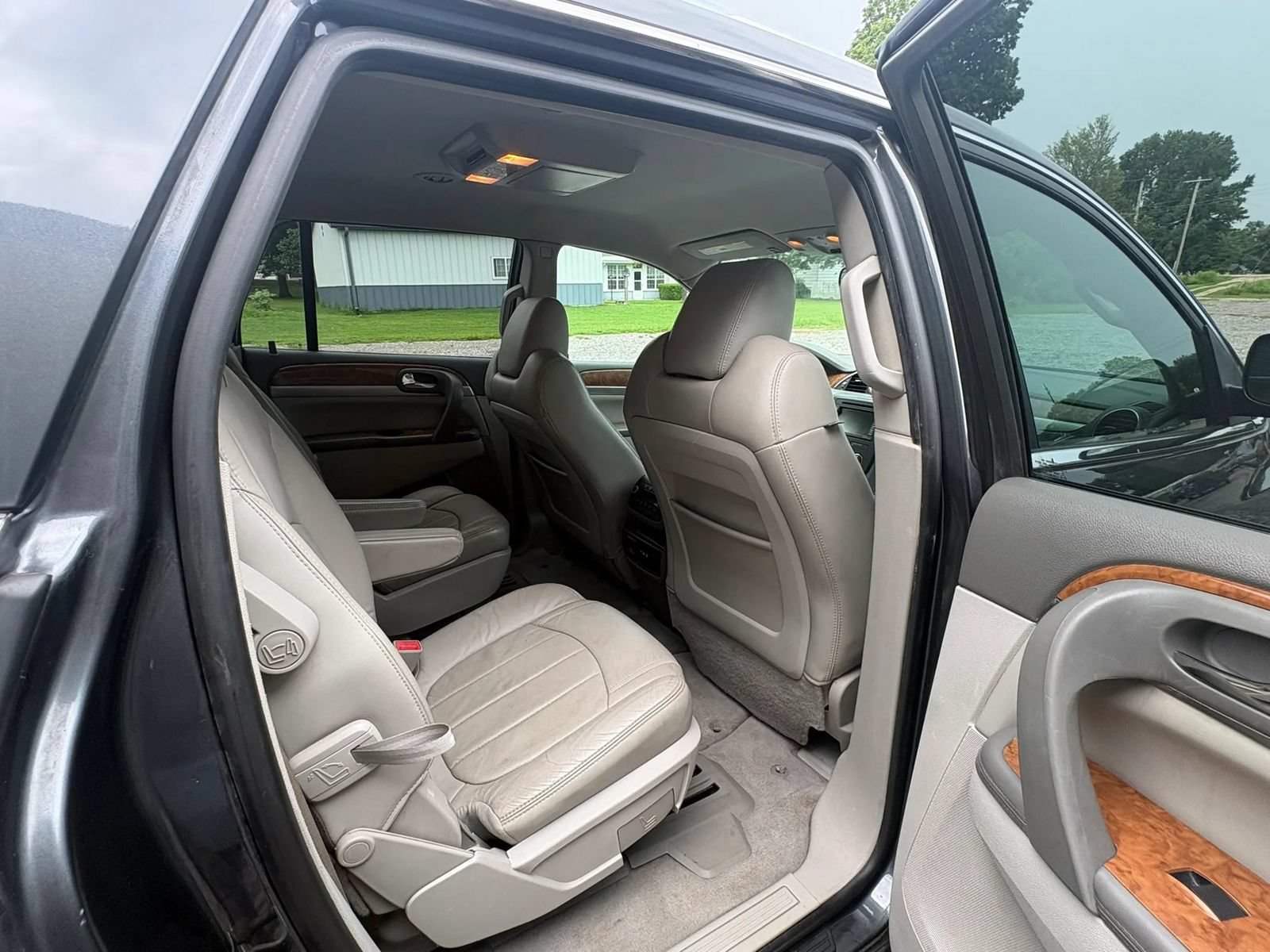 Used 2012 Buick Enclave Premium w/ Trailering Provision Package AWD/4WD image 16