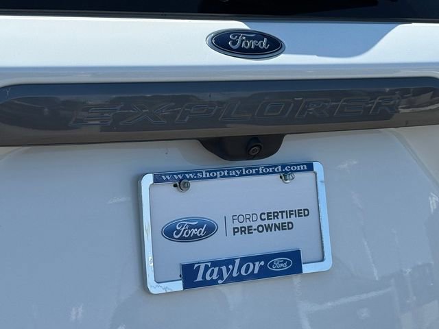 Used 2023 Ford Explorer XLT w/ Equipment Group 202A image 31