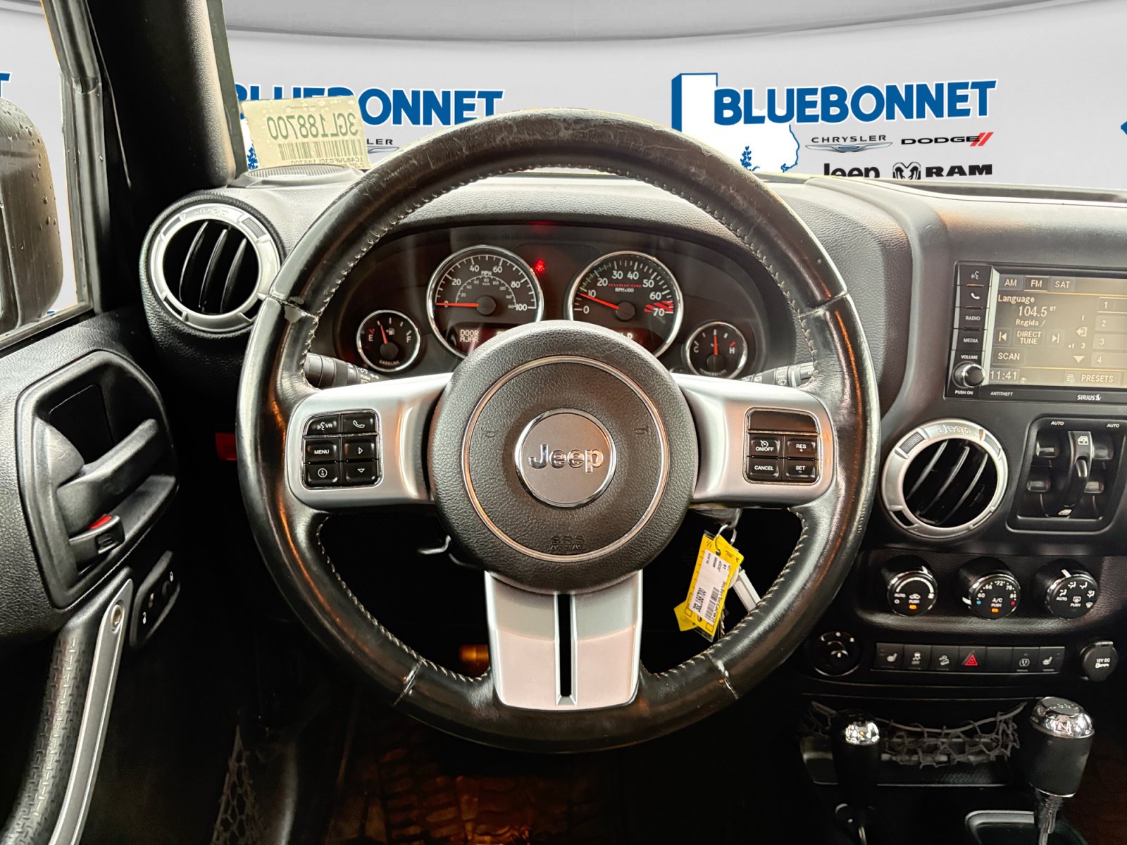 Used 2016 Jeep Wrangler Unlimited Rubicon AWD/4WD image 13