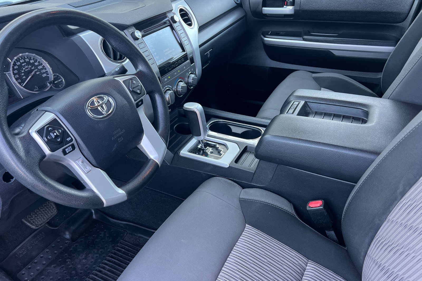 Certified 2017 Toyota Tundra SR5 w/ SR5 Upgrade Package RWD image 9
