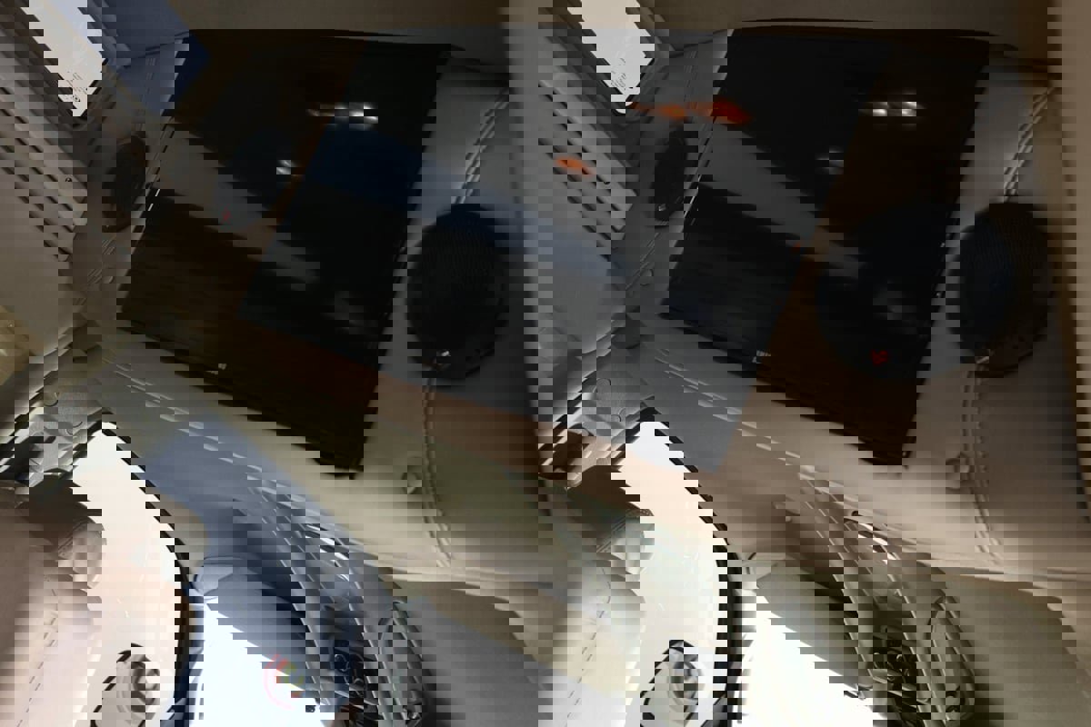 Used 2016 GMC Savana 2500 image 32