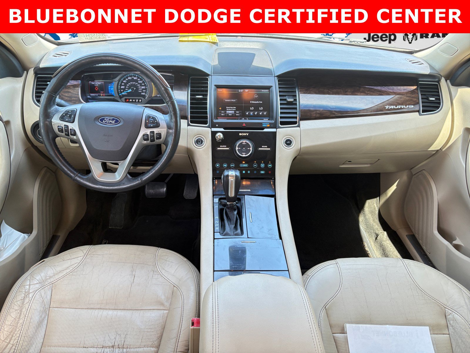 Used 2014 Ford Taurus Limited w/ Equipment Group 301A FWD image 12
