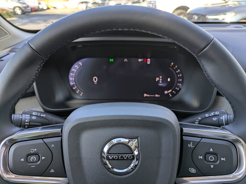 New 2026 Volvo XC40 B5 Ultra w/ Protection Package Premier AWD/4WD image 39