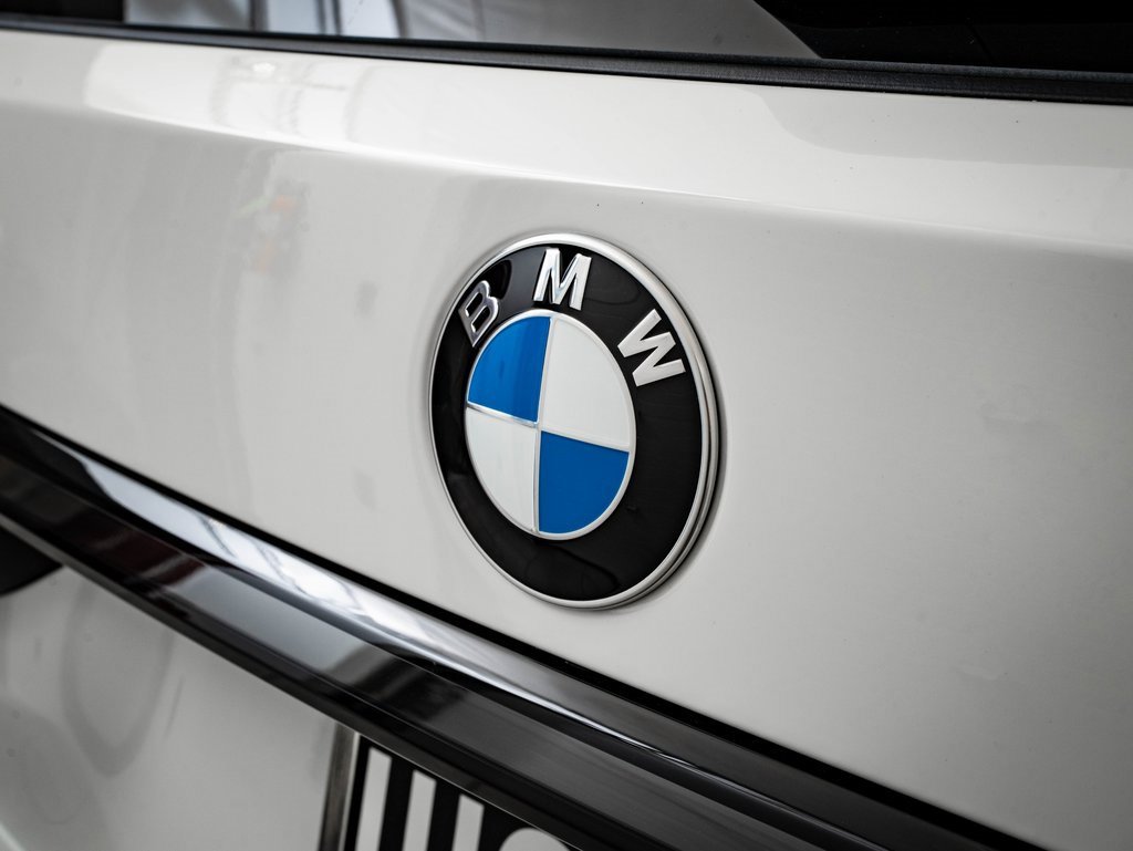 New 2026 BMW X7 xDrive40i w/ M Sport Package image 18
