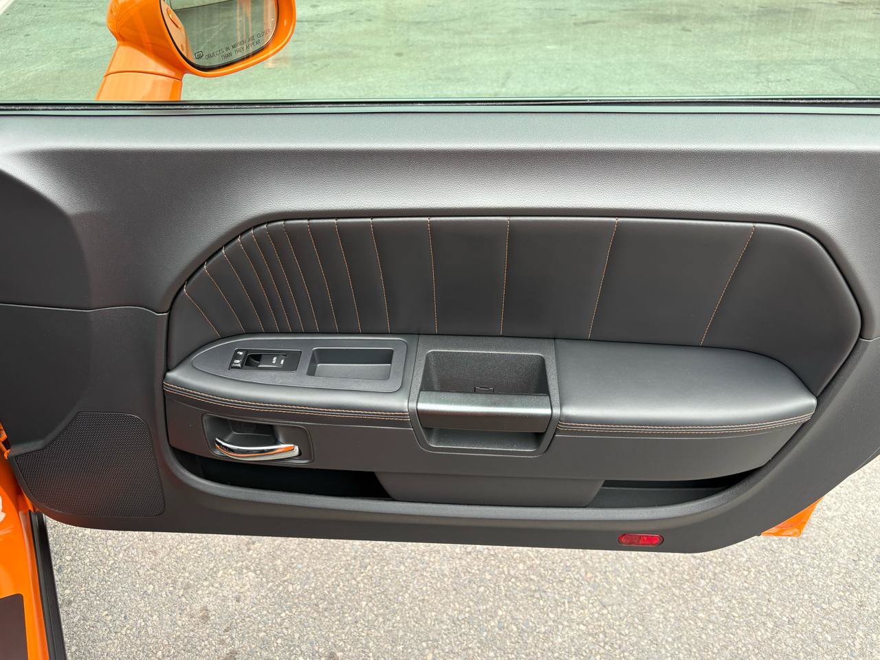 Used 2014 Dodge Challenger R/T RWD image 25
