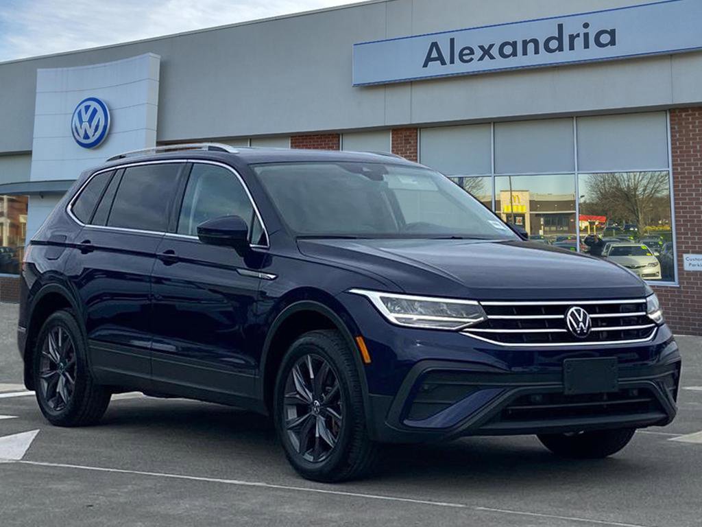 Certified 2023 Volkswagen Tiguan SE