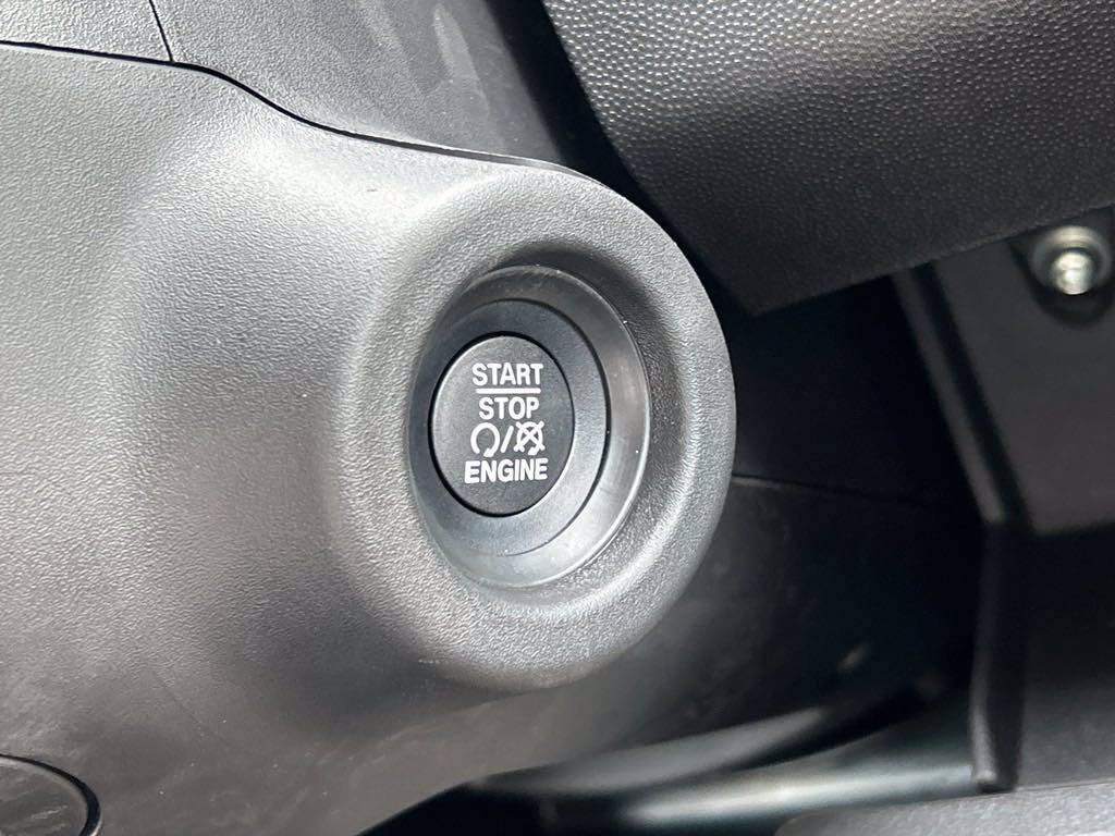 New 2024 RAM ProMaster 2500 w/ Upfitter's Prep Package FWD image 36