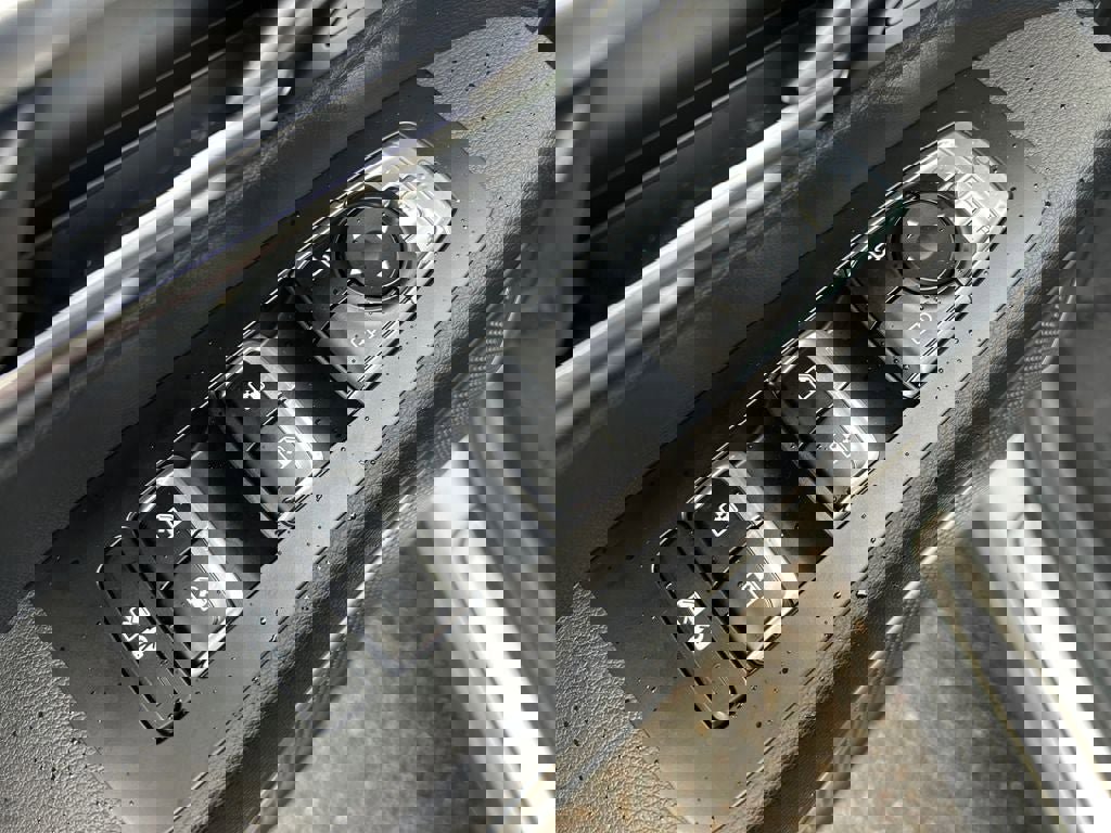 Used 2024 Kia Telluride SX X-Line image 23