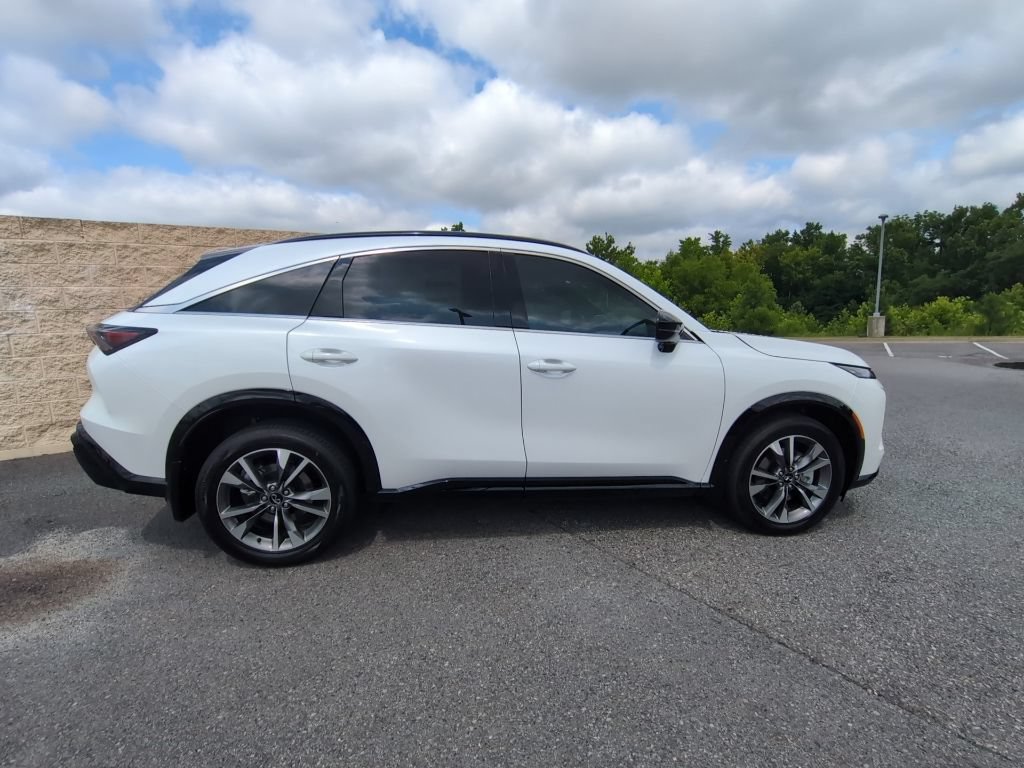 New 2027 INFINITI QX65 Luxe w/ Cargo Package AWD/4WD image 4