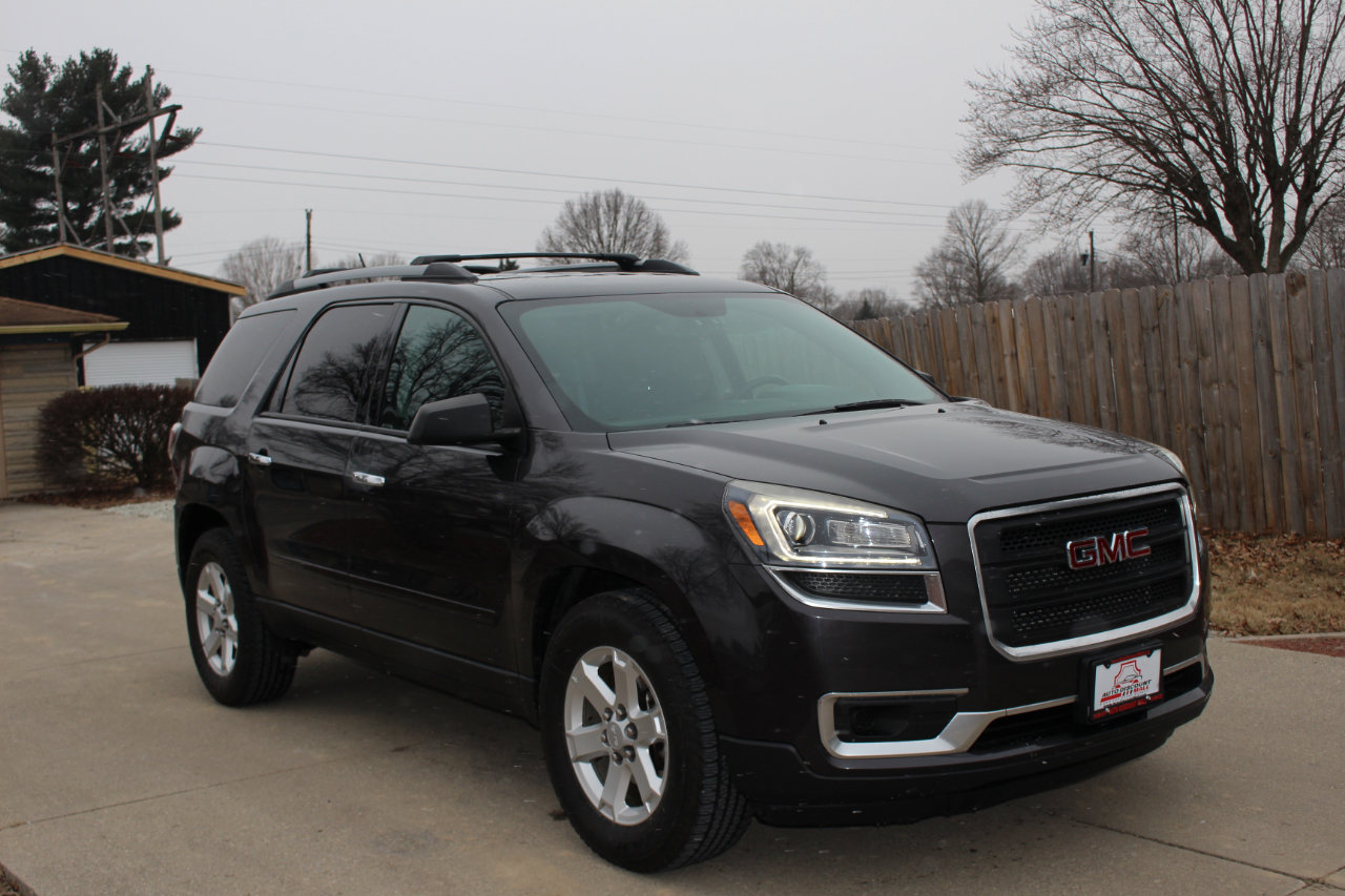 Used 2015 GMC Acadia SLE image 2