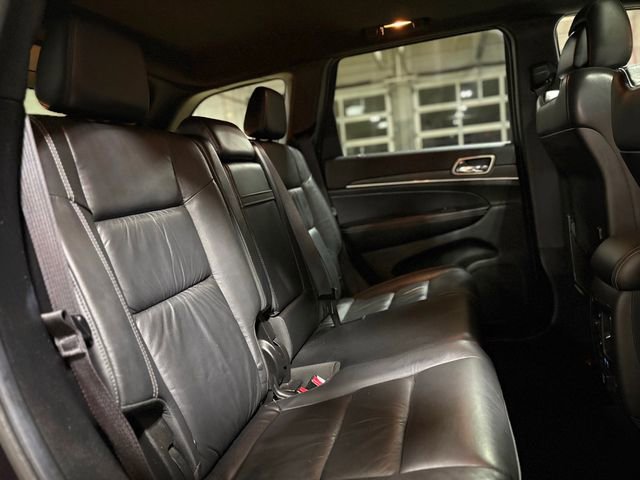 Used 2015 Jeep Grand Cherokee Limited image 24