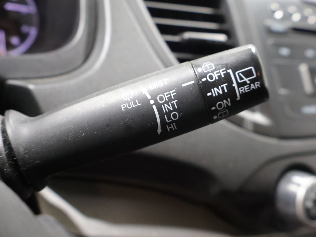 Used 2013 Honda CR-V LX image 34