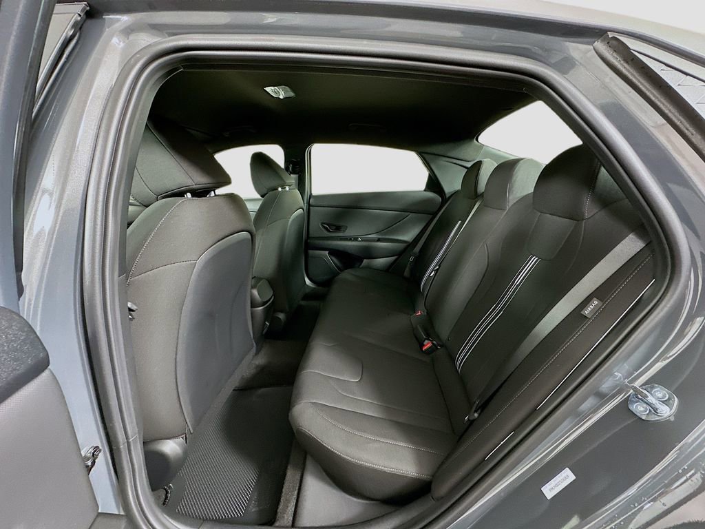 New 2026 Hyundai Elantra Sport image 16