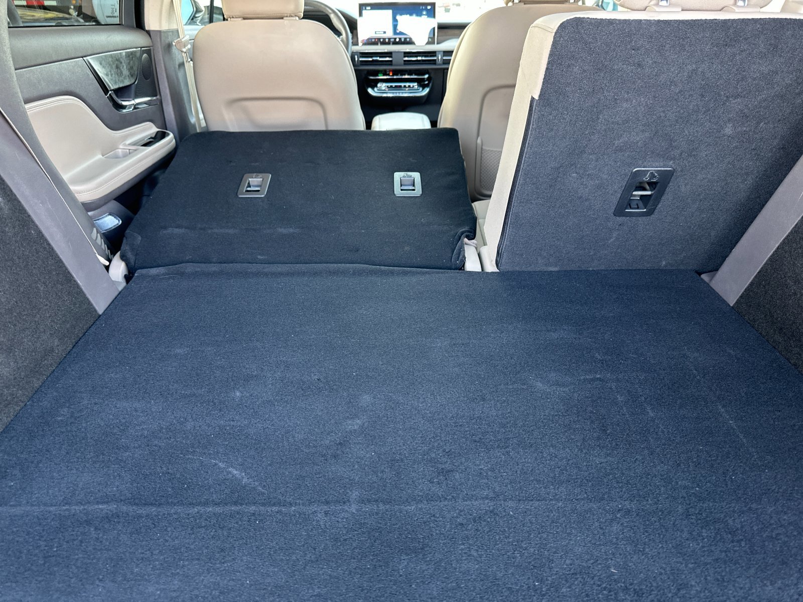 Certified 2024 Lincoln Corsair Reserve w/ Equipment Group 201A image 16