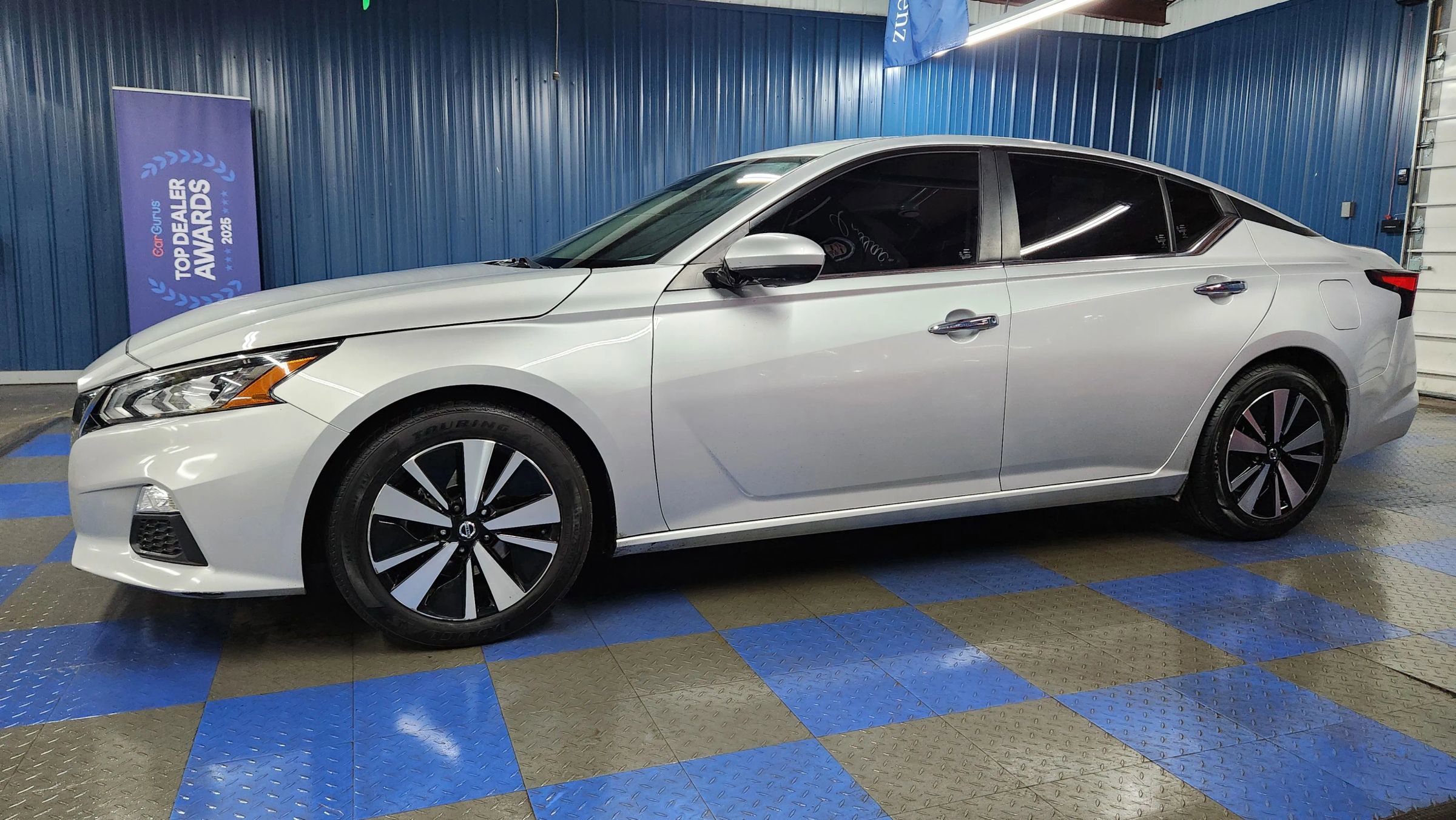 Used 2021 Nissan Altima 2.5 SV image 59