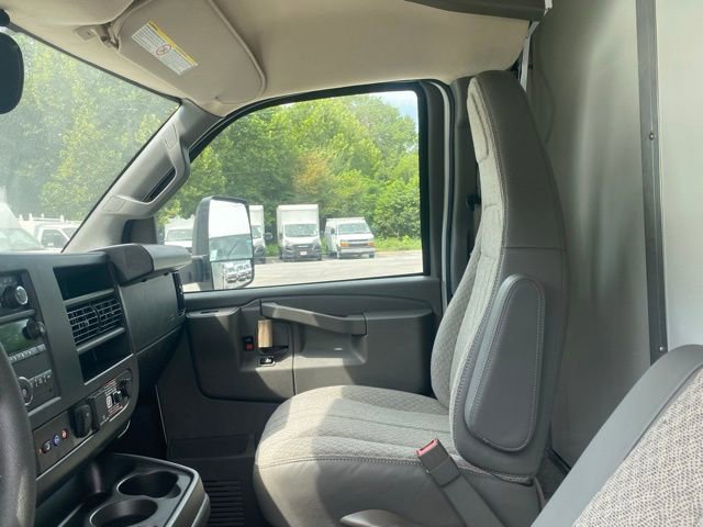 New 2025 Chevrolet Express 4500 w/ Power Convenience Package image 34