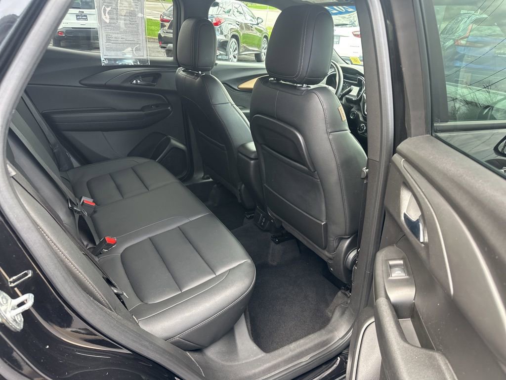 Used 2021 Chevrolet TrailBlazer ACTIV w/ Sun and Liftgate Package AWD/4WD image 36