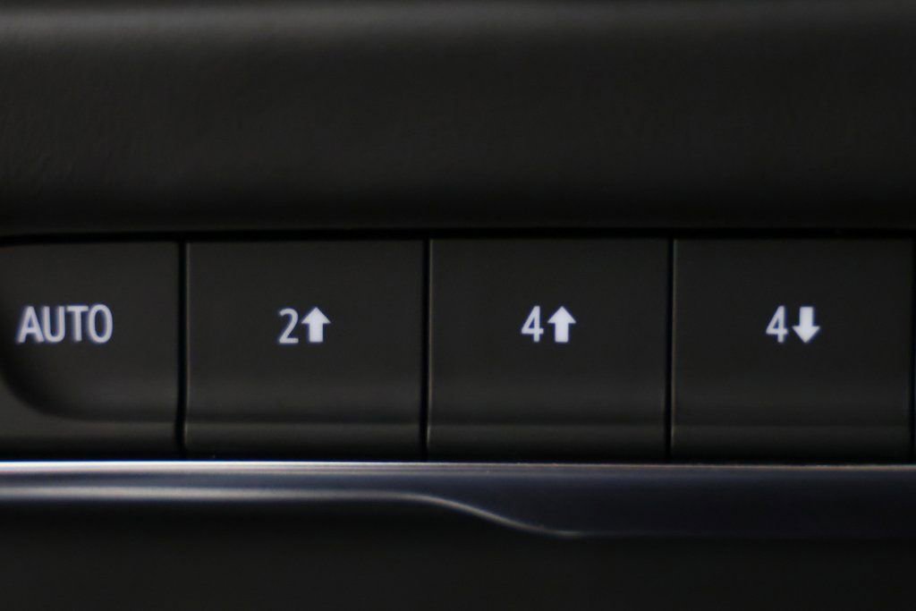 Used 2026 Cadillac Escalade Platinum Sport w/ LPO, Floor Liner Package image 27