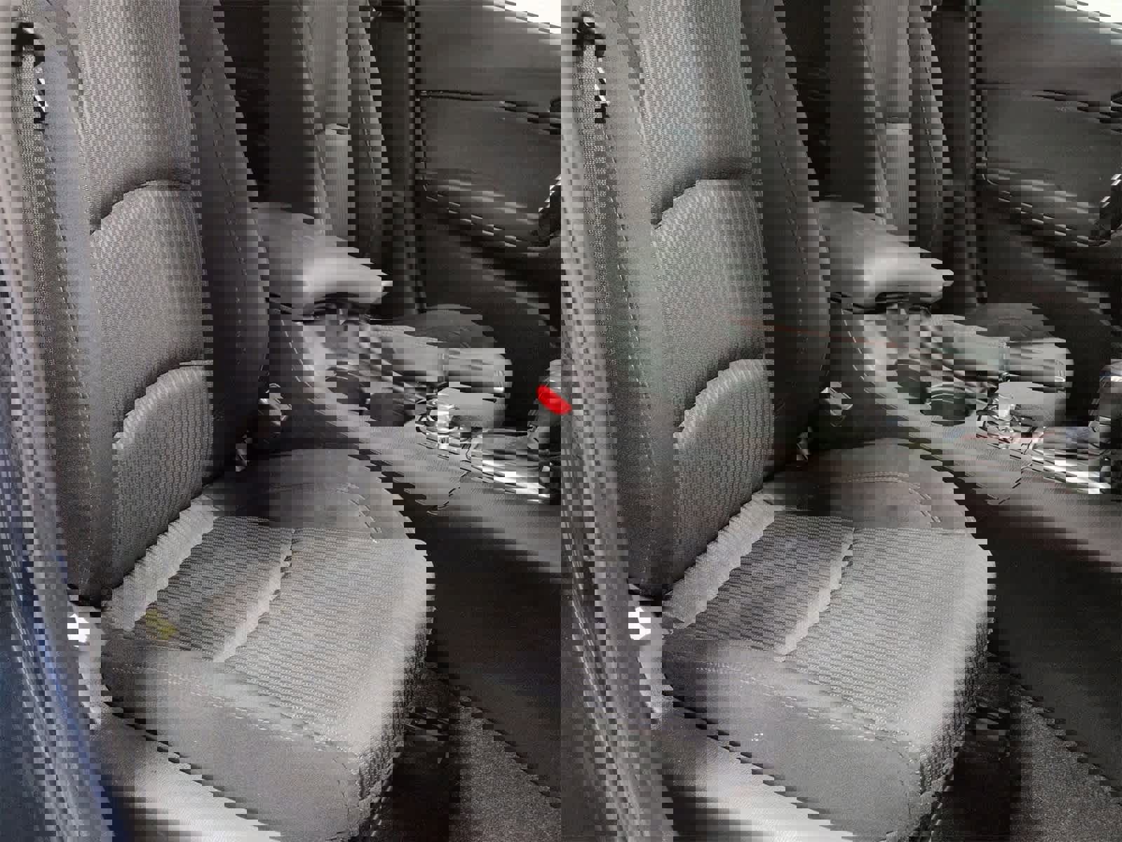 Used 2016 MAZDA MAZDA3 i Touring w/ Popular Equipment Package image 24