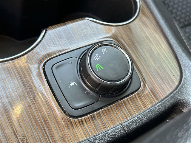 Used 2022 GMC Acadia SLE w/ Elevation Edition image 36