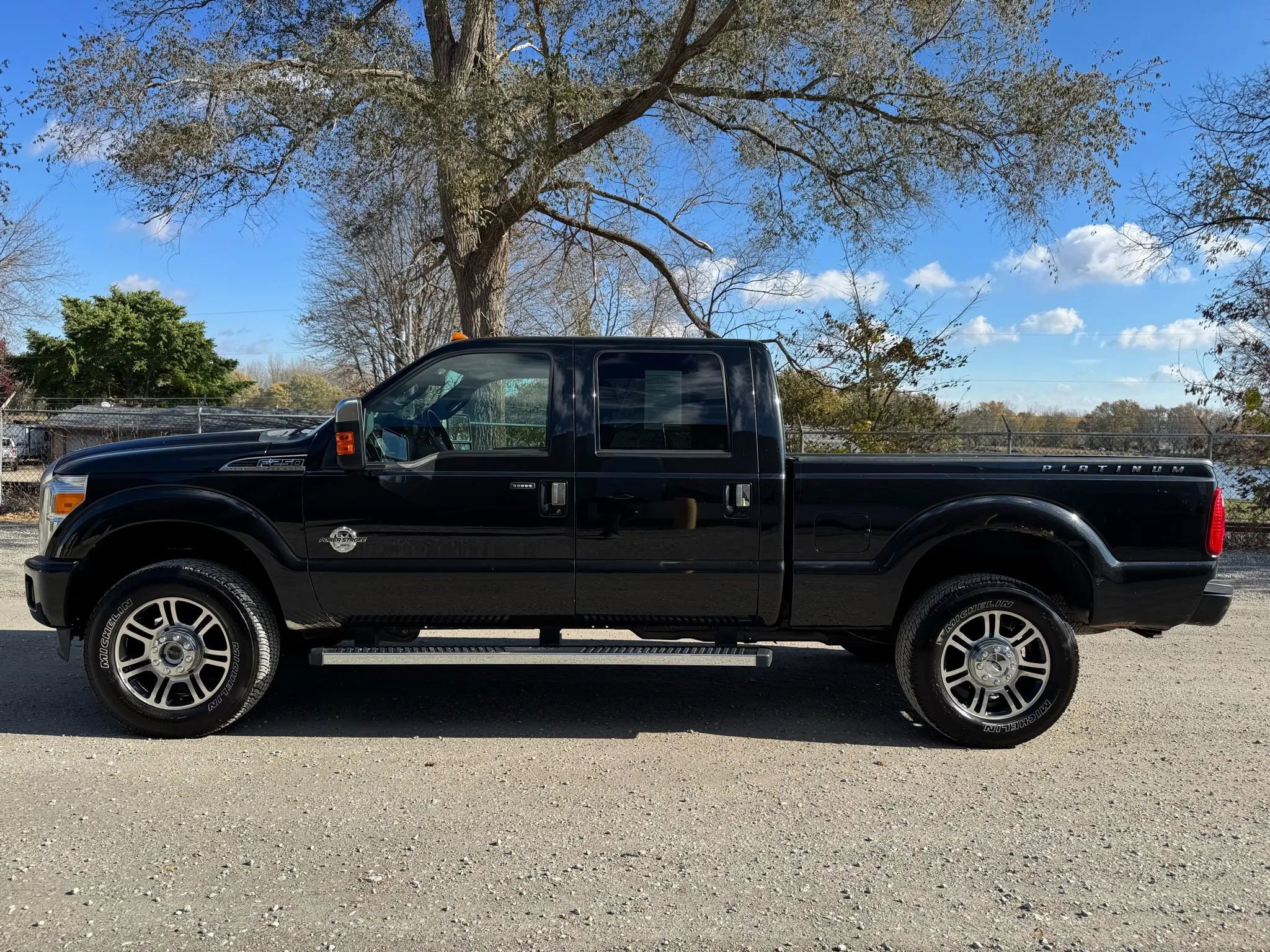Used 2015 Ford F250 Platinum w/ Snow Plow Prep Package image 8