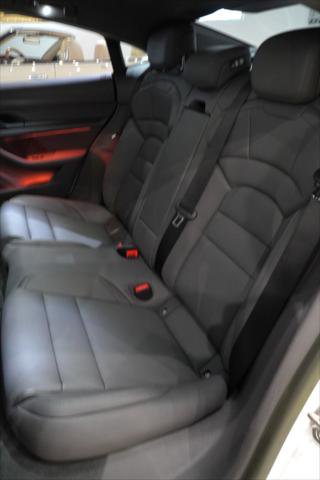 Used 2024 Porsche Taycan Turbo image 24