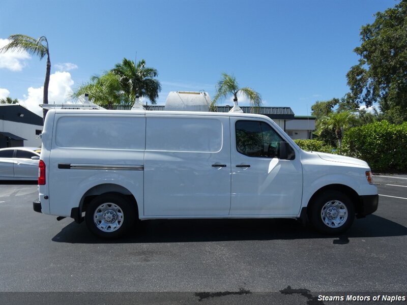 Used 2021 Nissan NV 2500 SV RWD image 2