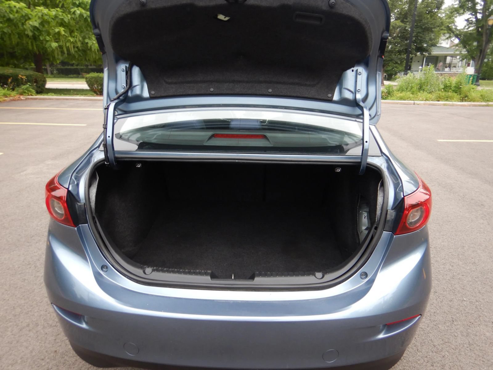 Used 2014 MAZDA MAZDA3 i Touring FWD image 29