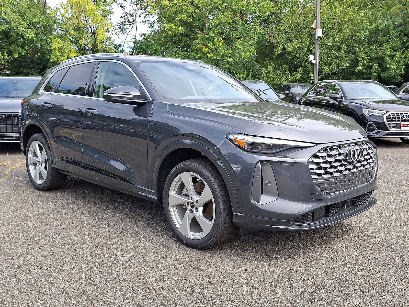 New 2025 Audi Q5 Premium Plus image 10