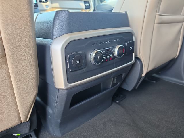 Used 2024 Ford Expedition Limited AWD/4WD image 15
