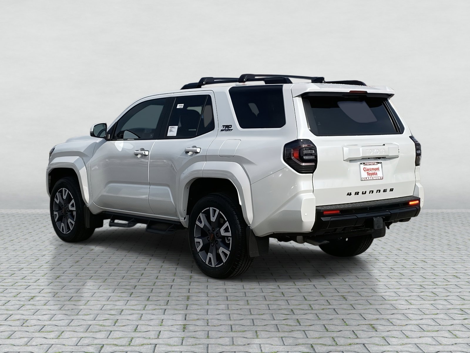 New 2026 Toyota 4Runner TRD Sport image 2