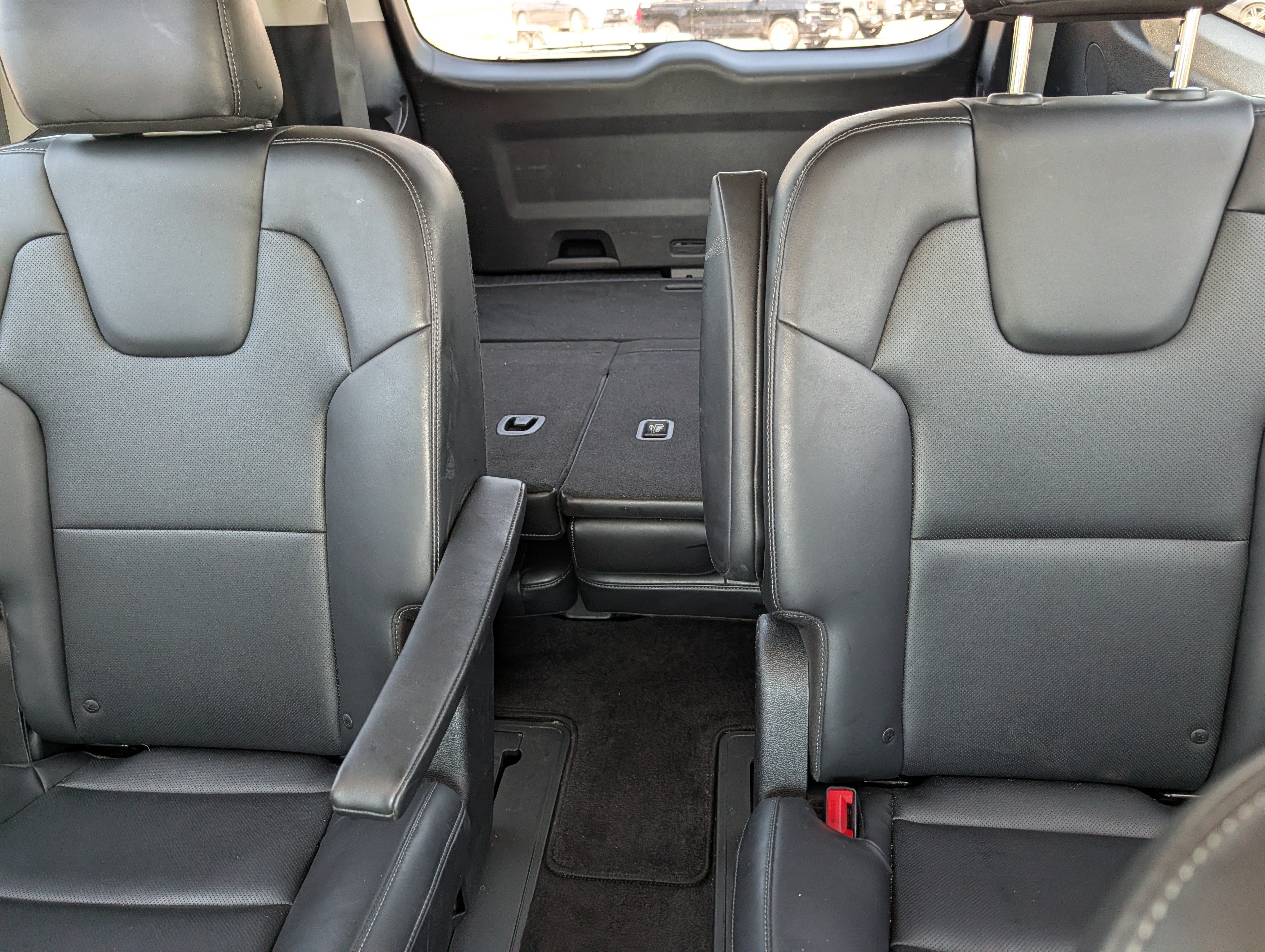 Certified 2024 Kia Telluride S w/ S Sunroof Package AWD/4WD image 13